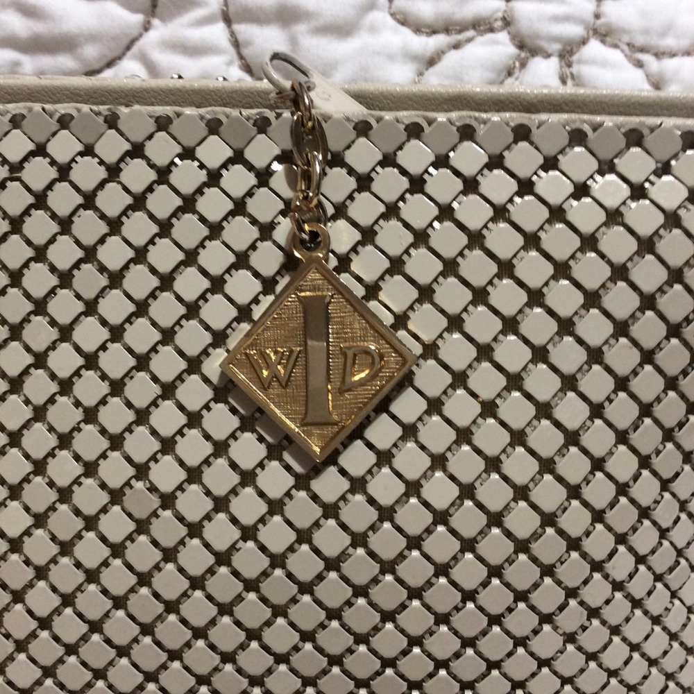 Whiting And Davis International - image 3